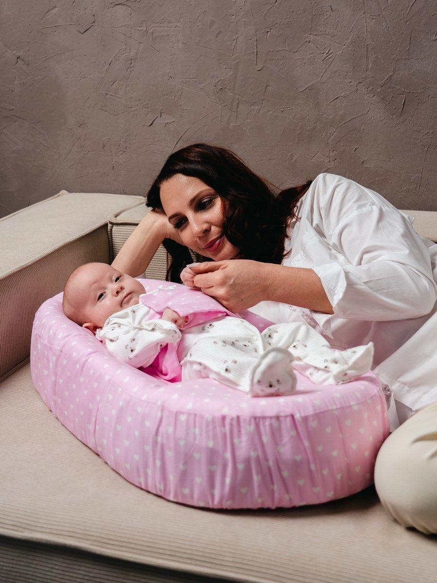 снимок Подушка c эффектом памяти «Baby-Люлька» сердечки от магазина BIO-TEXTILES ОПТ