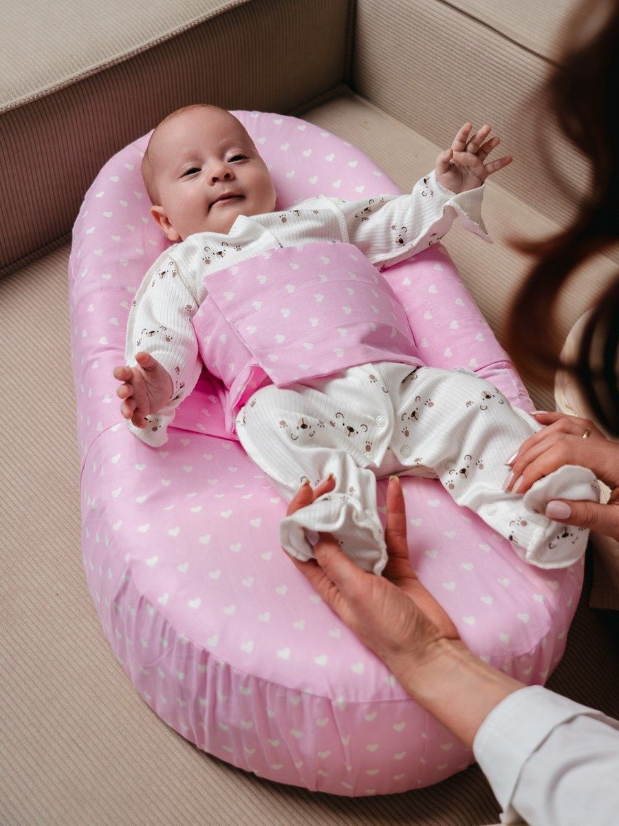 снимок Подушка c эффектом памяти «Baby-Люлька» сердечки от магазина BIO-TEXTILES ОПТ