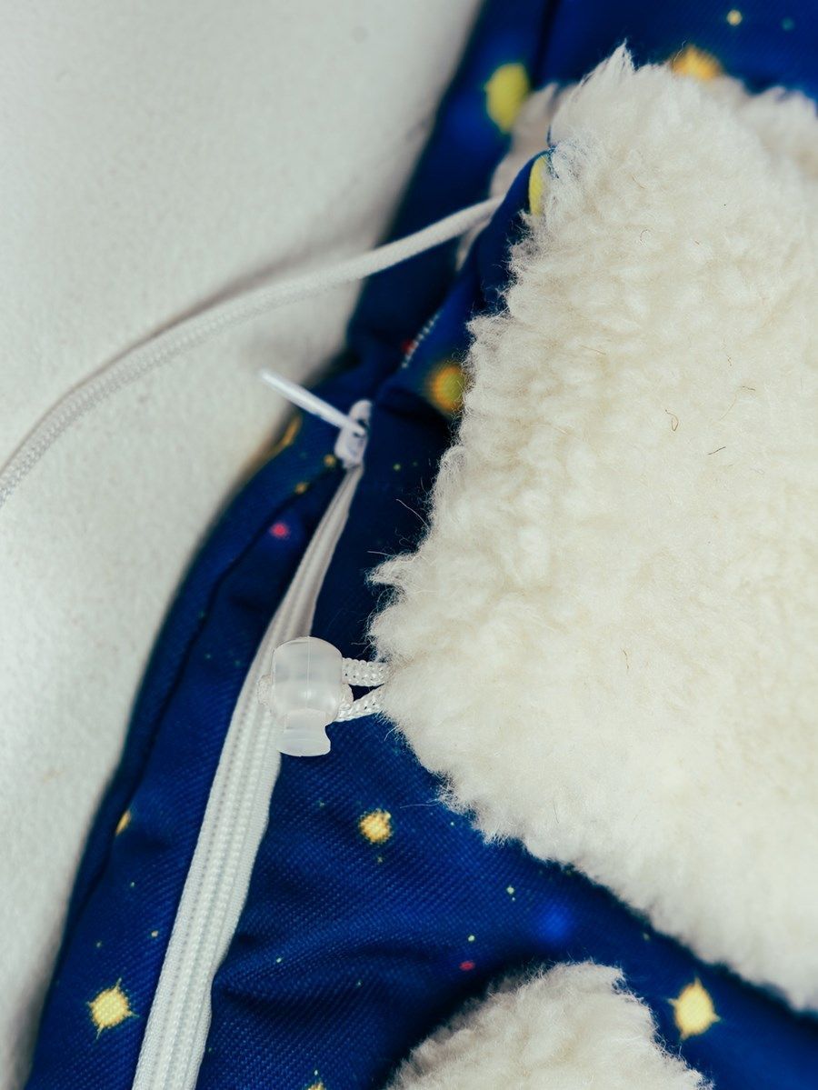 снимок Конверт детский меховой на выписку "Звезды" 82*42 (до 6 мес) от магазина BIO-TEXTILES ОПТ