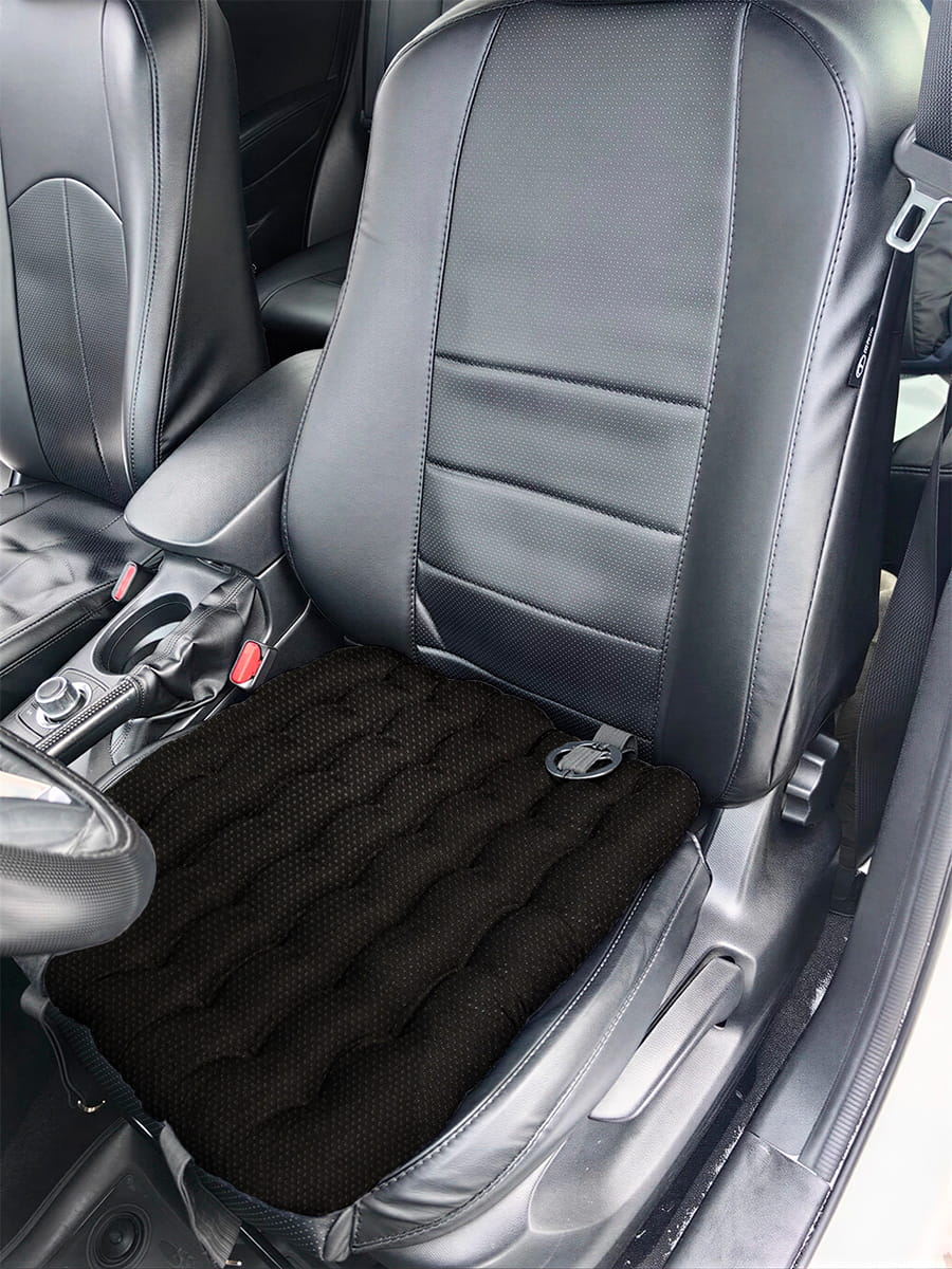 снимок Подушка автомобильная на сиденье "ОРТО" черная 50*45 с креплением от магазина BIO-TEXTILES ОПТ